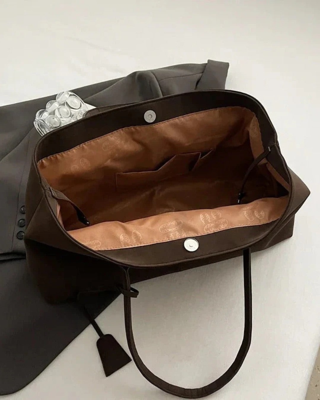 Mara Tote | Stilvolle Begleitung für Beruf & Freizeit